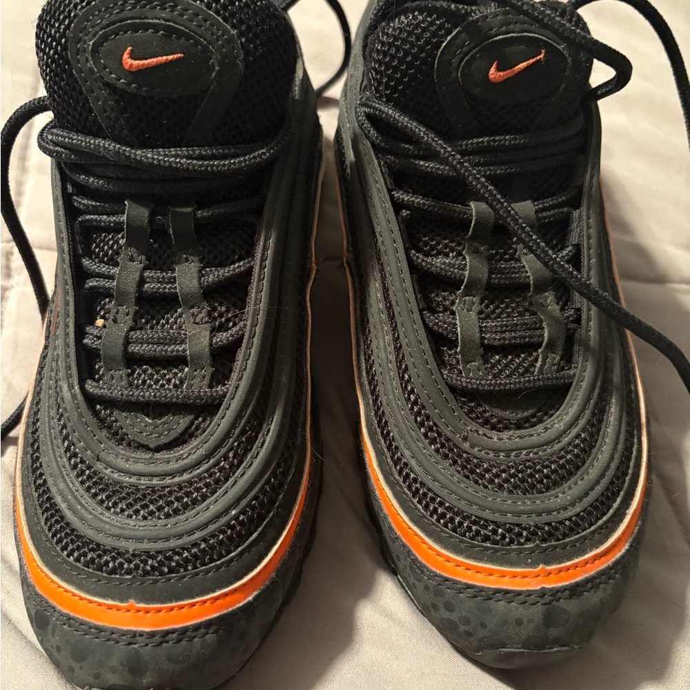 Nike Kids Shoes - Black and Orange